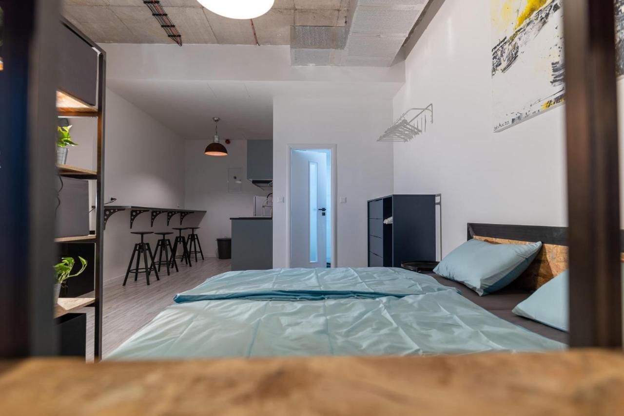 Industrial Apartment Zero Bratislava Exterior photo